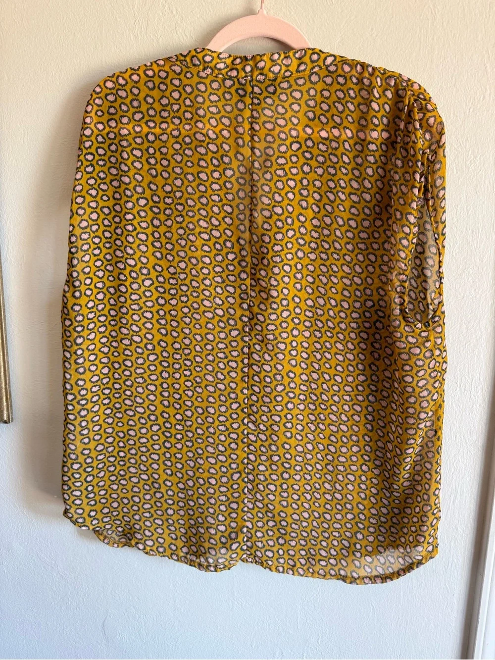 Finn Wright Mason XL Animal Print Sheer Blouse. - Picture 2 of 6